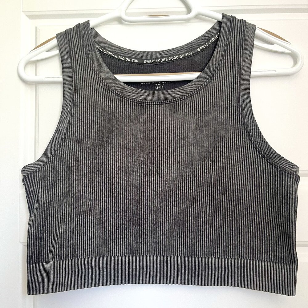 Sports Bra / Crop Top